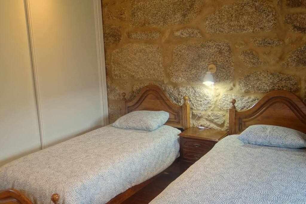 Cuberto Darriba Casa Restaurada En Canedo 카르노타 외부 사진